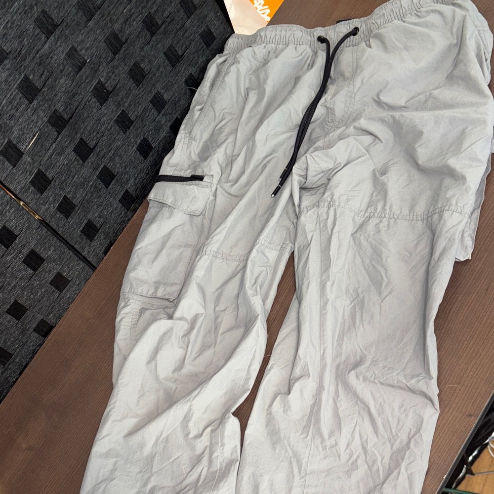 Light Gray Men’s CSG. Cargo Jogger Pants size L